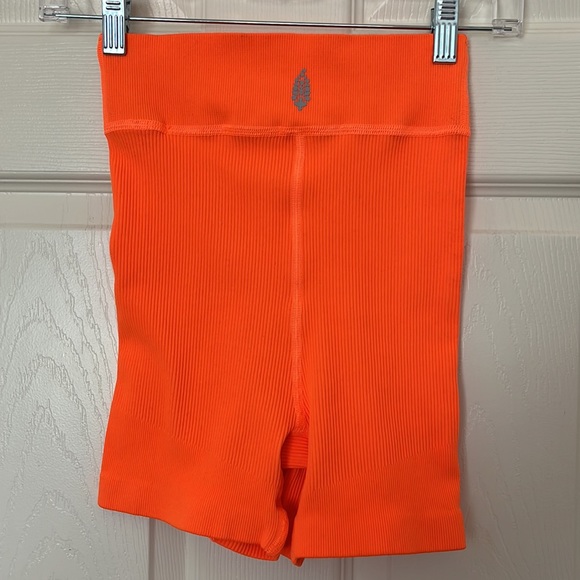 Freepeople Movement XS Bright Orange NWT - Picture 3 of 3